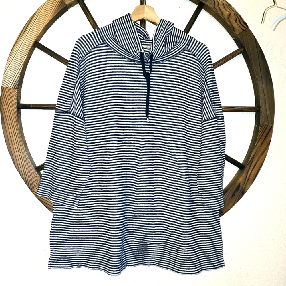 CHAPS Women's sweatshirt 2XL Navy and white striped loose neck with string